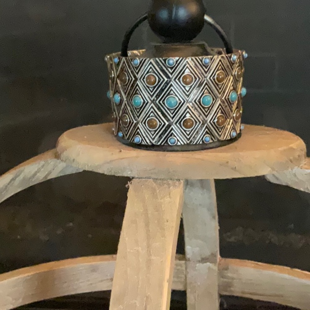 Turquoise and coral stretch bracelet